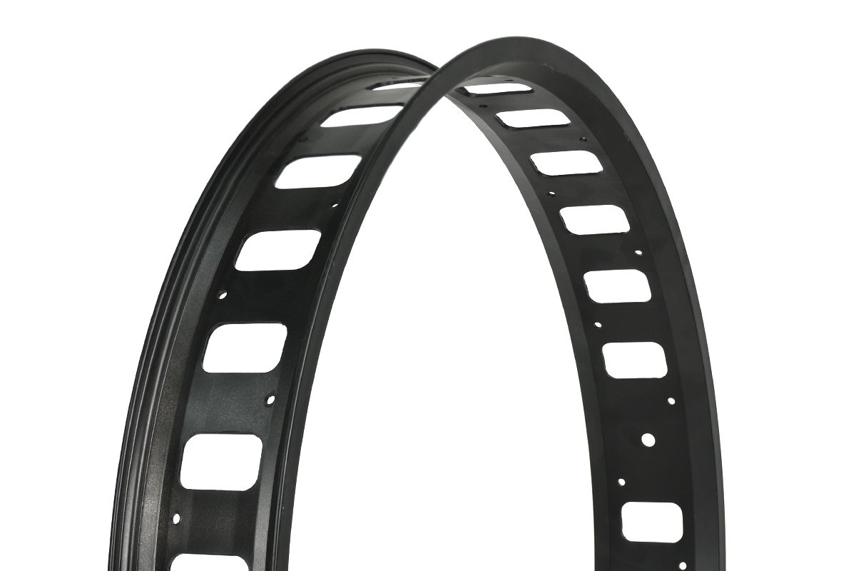 Обод MX-80S 26*32H, 80MM (Fatbike)шир-83,5мм,пос.шир-82мм,выс-22,5мм, черный с отверстиями